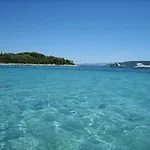 Nino 公寓 *